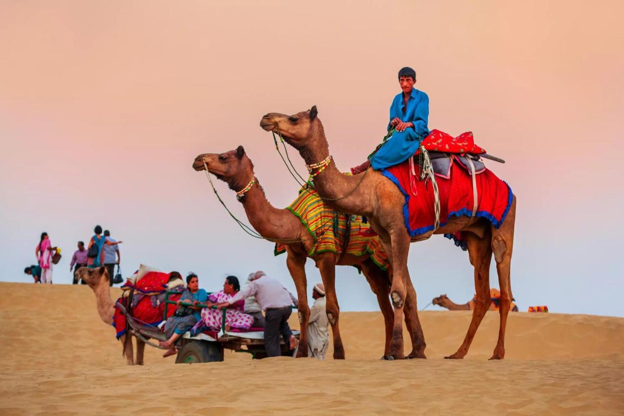 Ozaki Desert Camp & Resort Jaisalmer Bagian luar foto