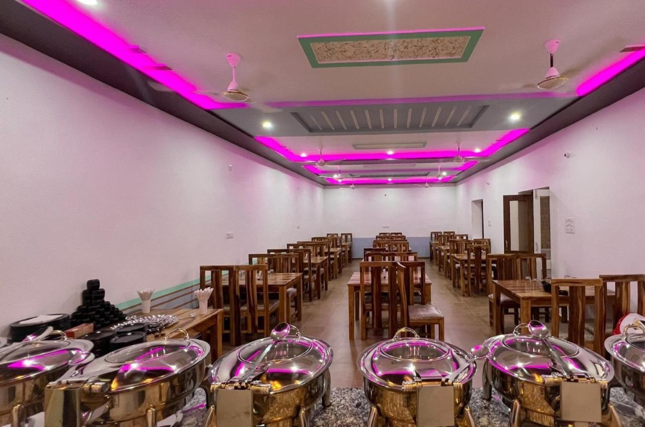 Ozaki Desert Camp & Resort Jaisalmer Bagian luar foto